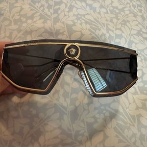 Versace Medusa Men’s Sunglasses